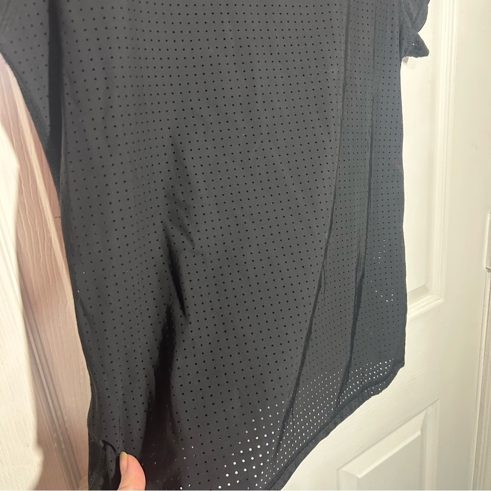 DC United MLS Soccer The Wild Collective Black Perforated Mesh Top Size Medium - Picture 11 of 13